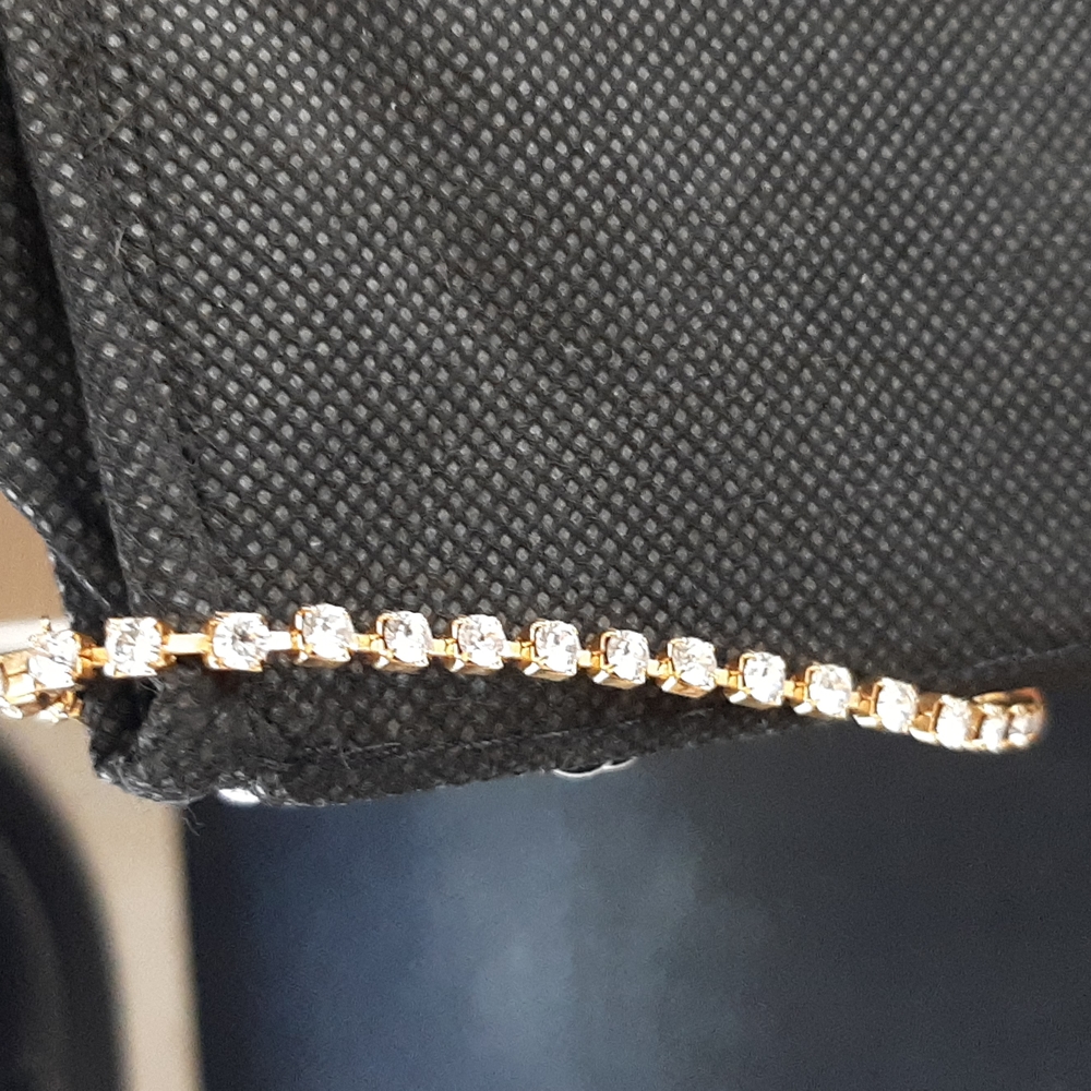 Beautiful Bling Faux Diamond 7½" Tennis Bracelet